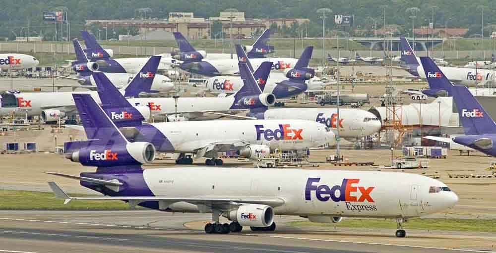 <strong>FEDEX快递</strong>